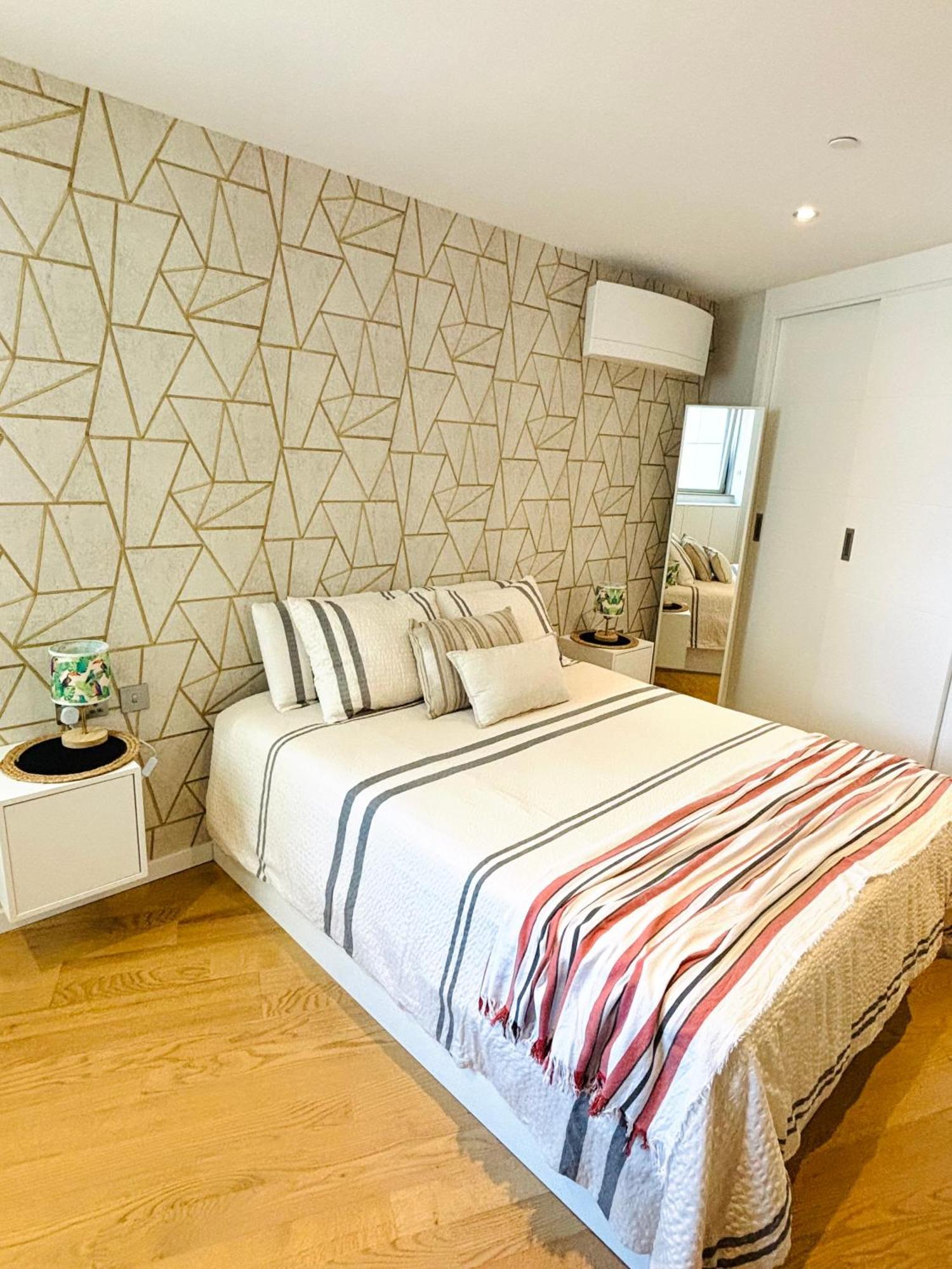 Ocean Village High Floor Luxury Modern Apartment 지브롤터 외부 사진